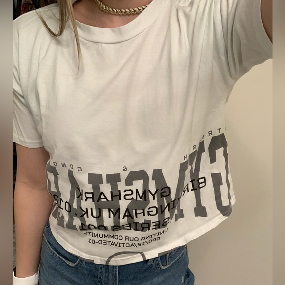 Gymshark Collegiate Midi Graphic Cropped T Shirt XS - Picture 9 of 9
